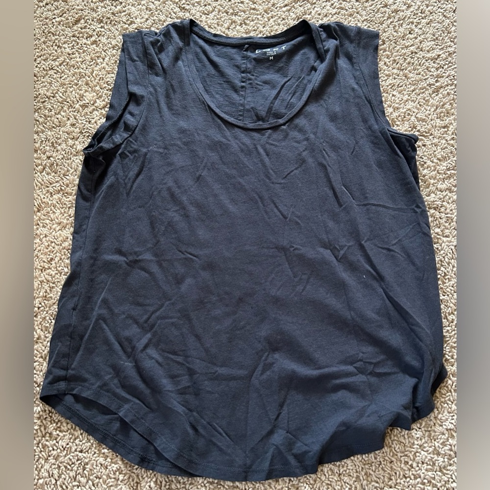 Loft Muscle Tee